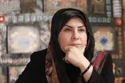 لطفی که اکبر عالمی در حق خانم مجری انجام داد/ عکس
