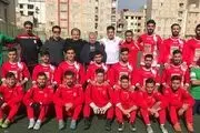 حضور علی پروین در جمع امیدهای پرسپولیس