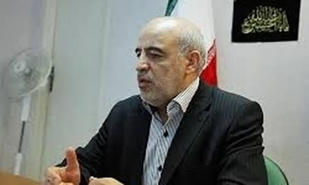 لزوم ایجاد حداقل معیشت برای اساتید دانشگاه‌ها