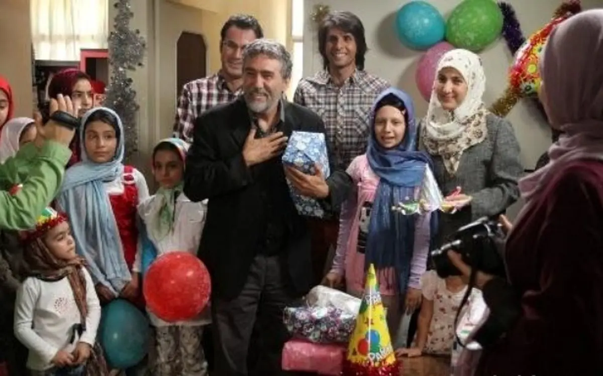 وحید طالبلو از " به خاطر مونا " میگوید + عکس
