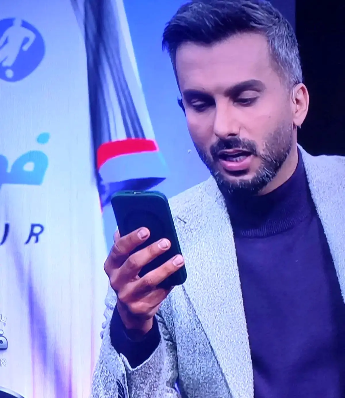 حمله تند میثاقی به سلبریتی‌ها بابت جنگ