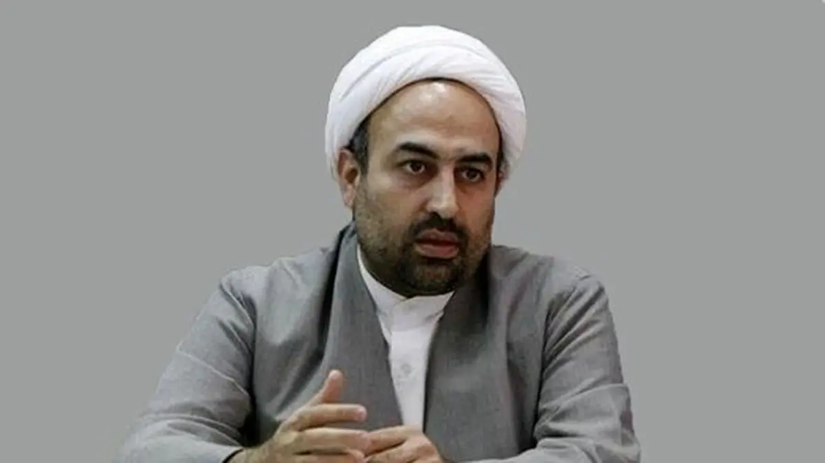 تغییری شرمآور در کتابهای درسی؛ یا خیانت است یا بلاهت!