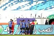 واکنش استقلالی سابق  به اشتباه عجیب نیروزی انتظامی