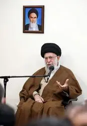 دیدار جمعی از فرماندهان نیروی دریایی ارتش با رهبر انقلاب