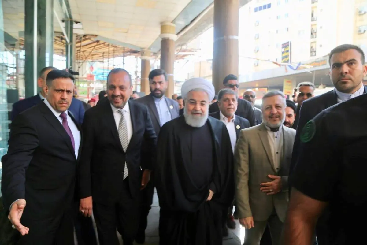 روحانی حرم مطهر امام علی (ع) را زیارت کرد
