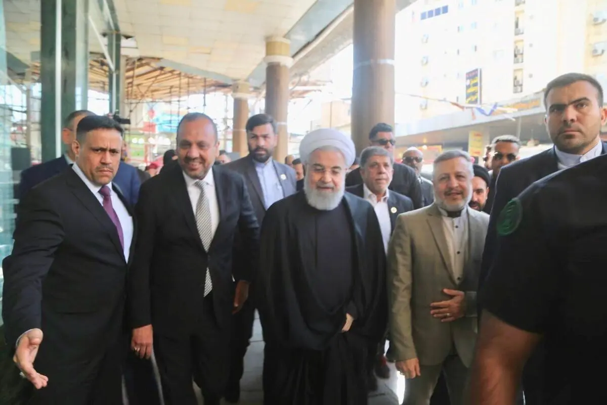 روحانی حرم مطهر امام علی (ع) را زیارت کرد