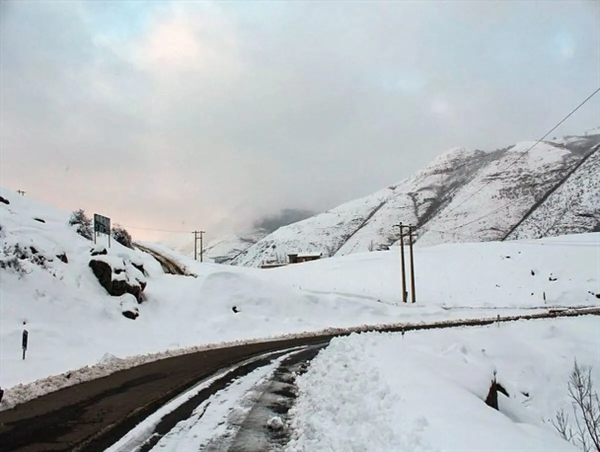 راه ارتباطی ۳۰ روستای هشترود مسدود شد