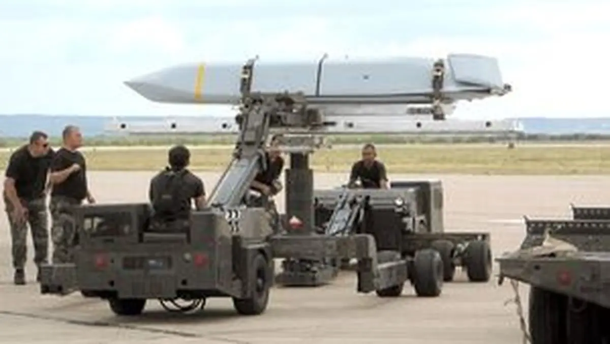  بلومبرگ: ذخیره موشک‌های کروز پنهانکار آمریکا به زیر ۲۰ درصد رسید