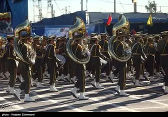  رژه نیروهای مسلح استان اصفهان برگزار شد 
