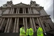 برخورد خودرو به ساختمان پارلمان انگلیس/ عکس