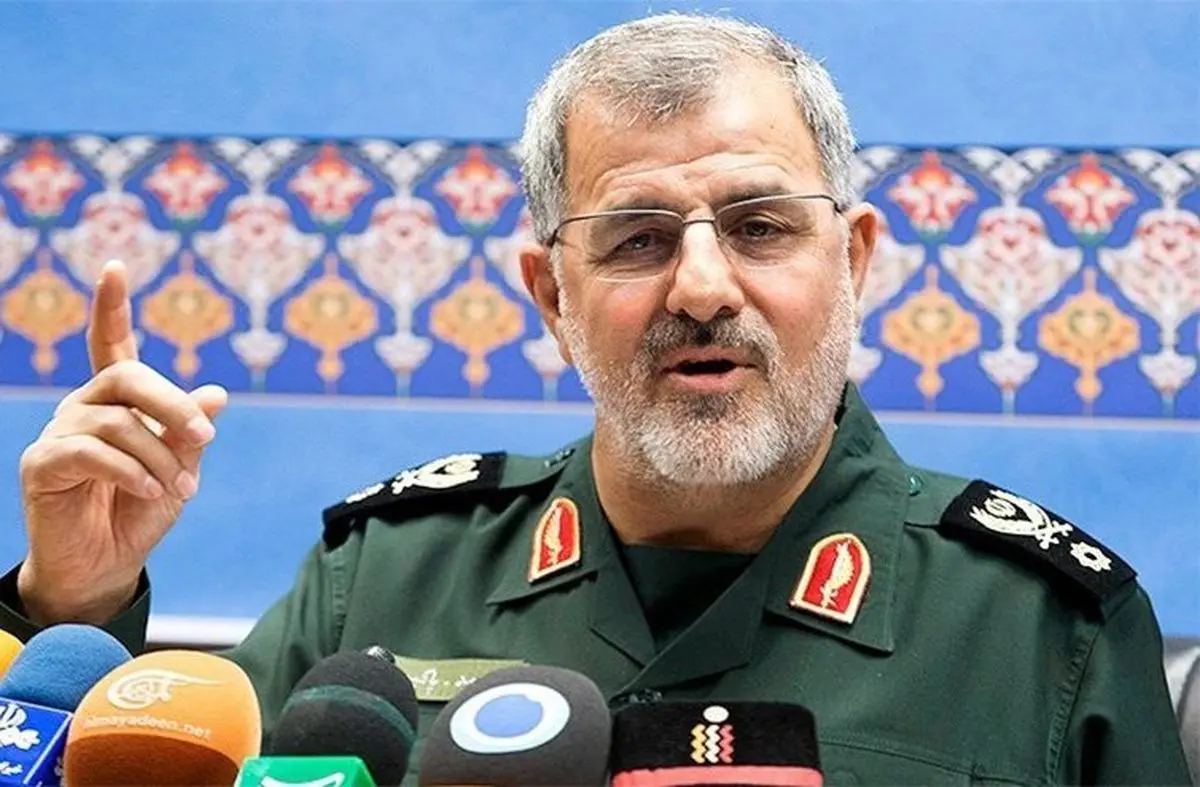 سردار پاکپور: وحدت ارتش و سپاه وحشت را در دل دشمن می اندازد