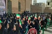 کمک مالی به مدرسه پیش شرط تحویل کتب به دانش آموزان!