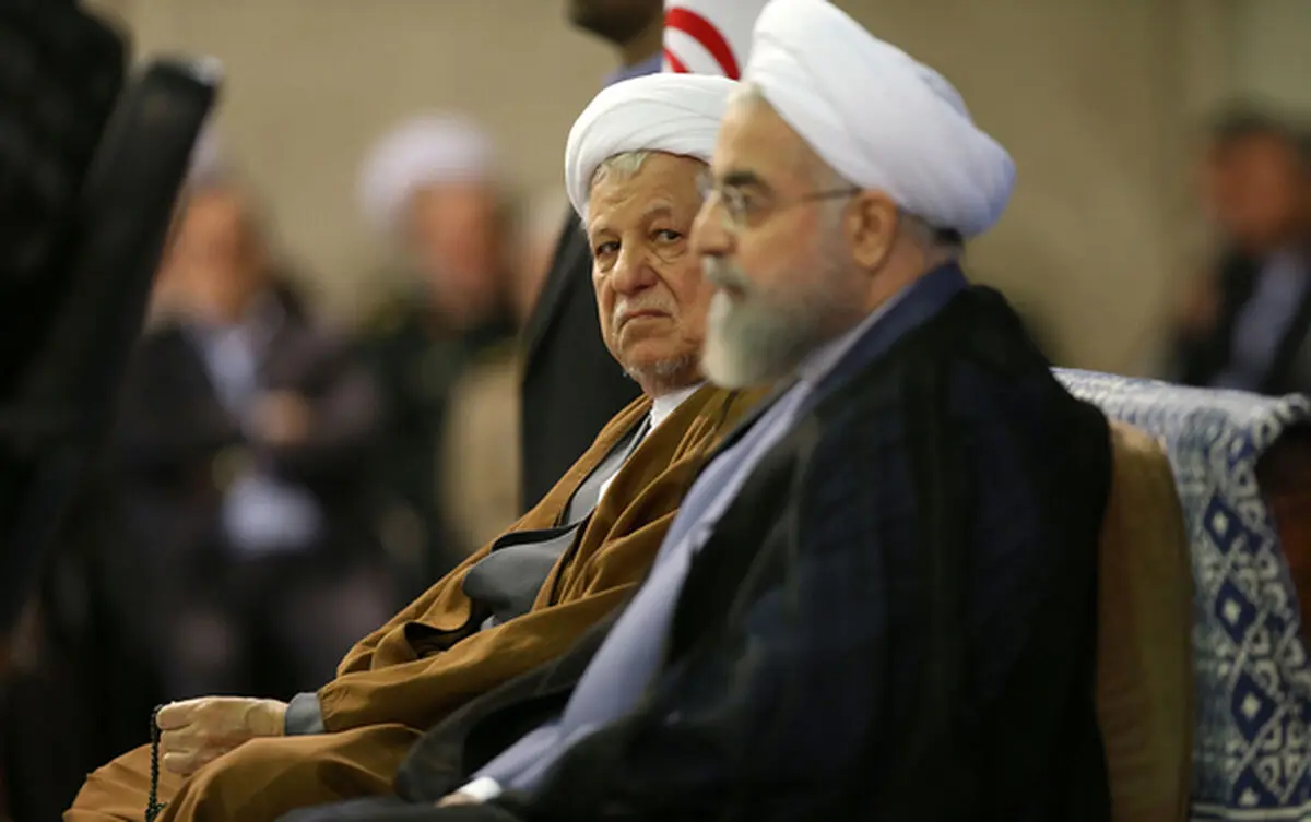 تک مضراب روحانی اینبار خودی ها را آتش زد!