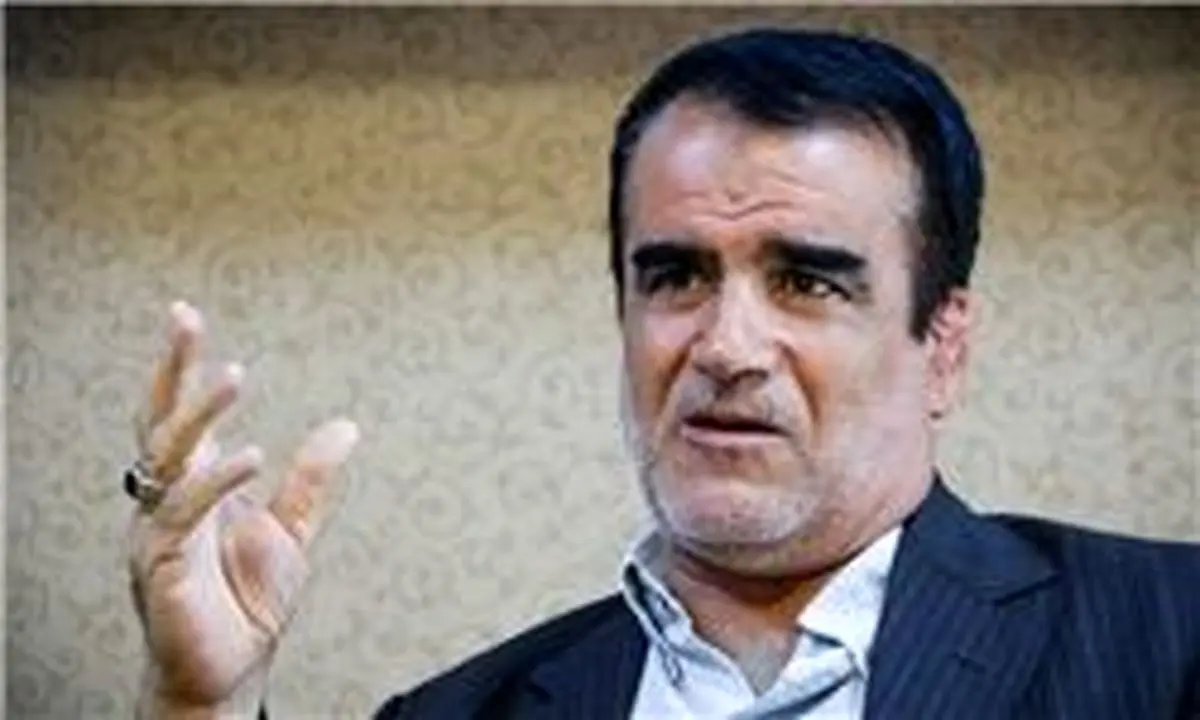 نمازی: شهرداران بازنشسته حق ادامه فعالیت در شهرداریها را ندارند