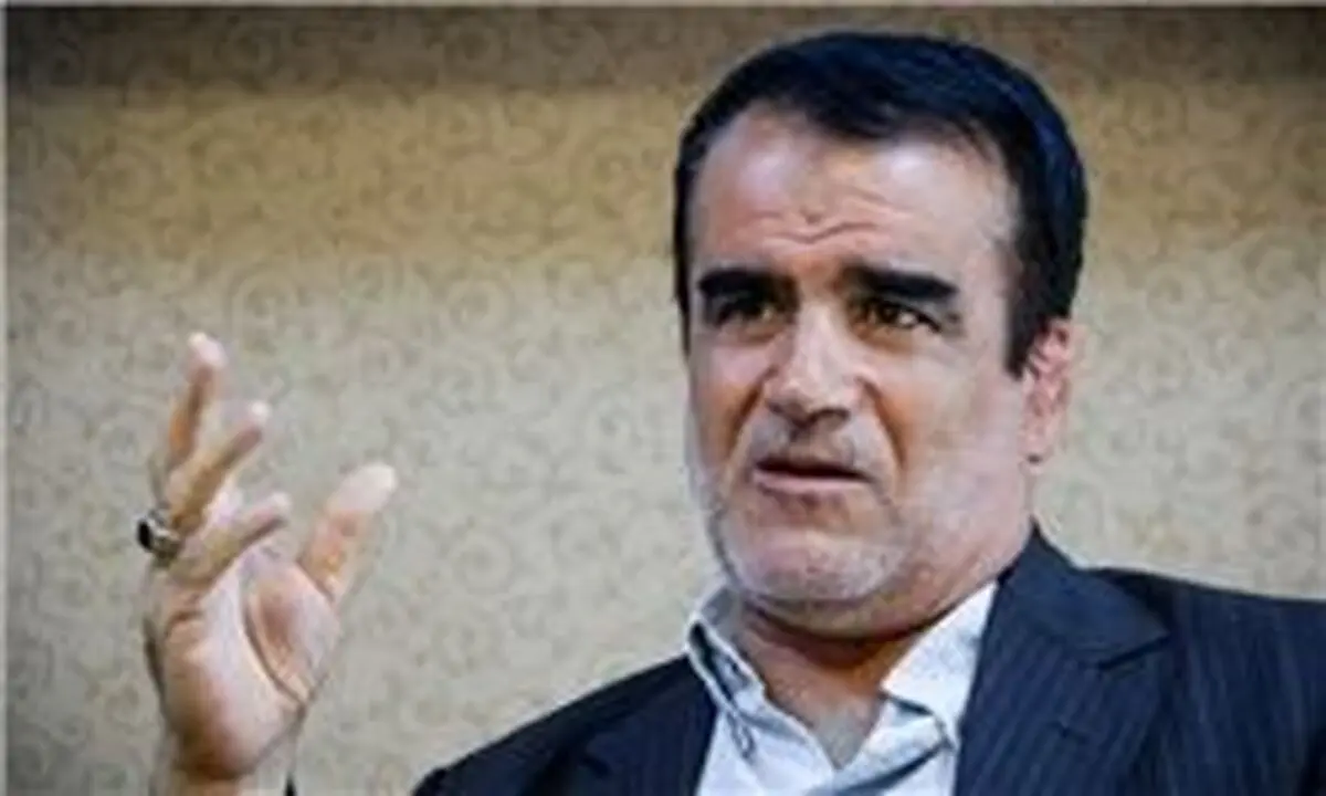 نمازی: شهرداران بازنشسته حق ادامه فعالیت در شهرداری‌ها را ندارند