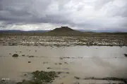 سیاه‌پوشی عروس سیل‌زده زاگرس؛ همه آنچه آب با خود برد