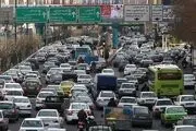 اختلاف نظر عجیب وزارت نفت و شهرداری بر سر کیفیت بنزین 