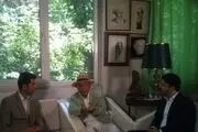 دومین کاشی ماندگار بر روی دیوار خانه «جواد مجابی» نصب شد