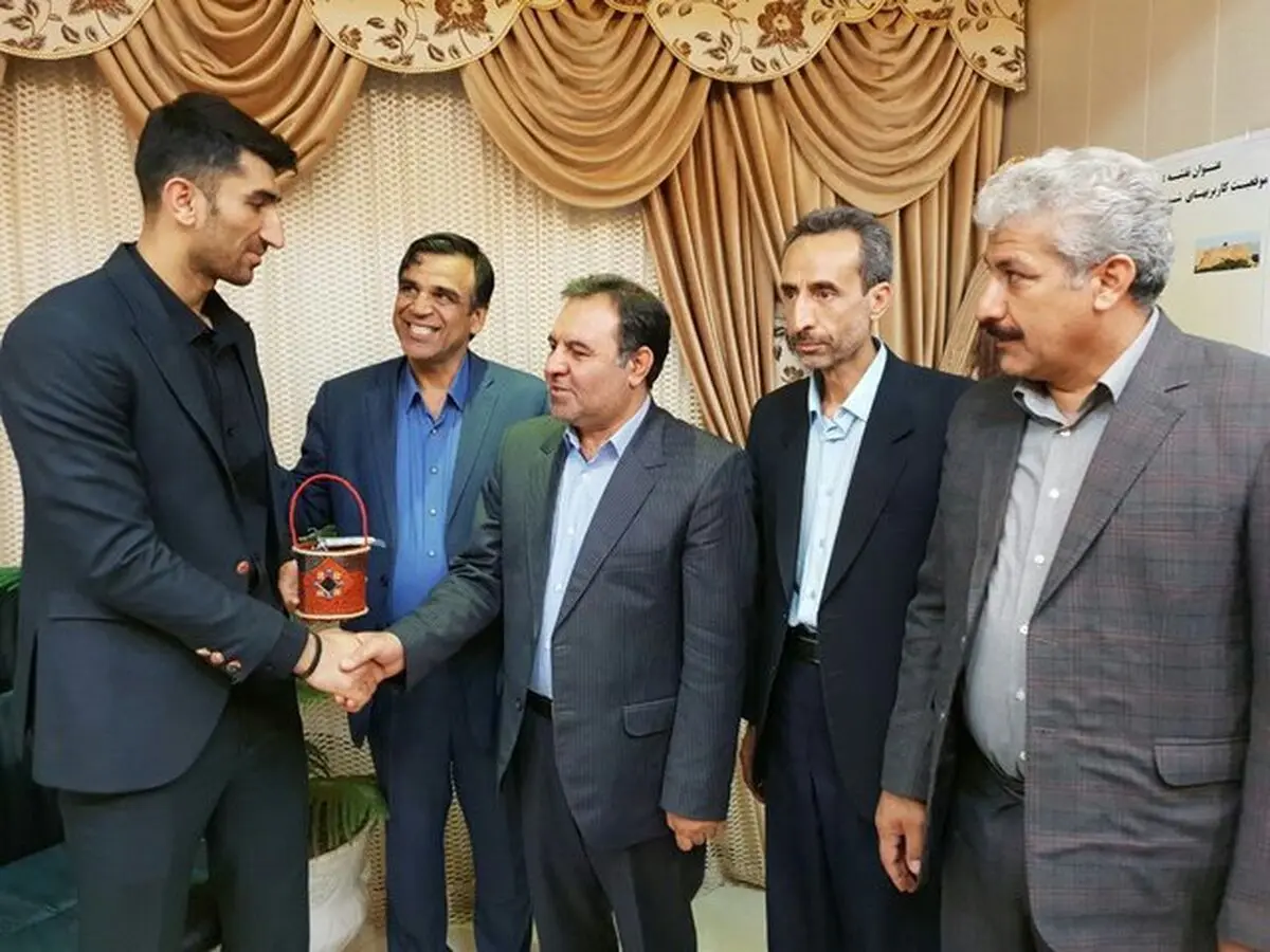 دلیل عدم حضور بیرانوند در مراسم تجلیلش