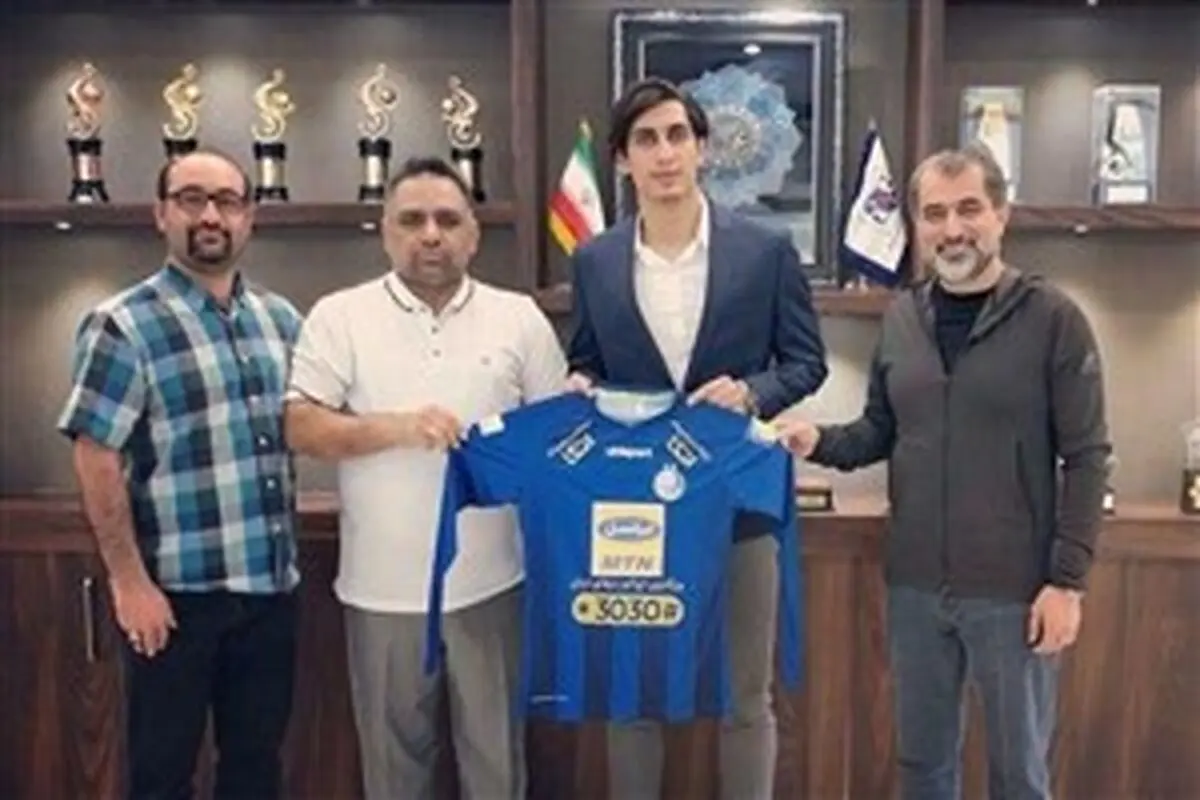 مشکل بازیکن جدید استقلال حل شد