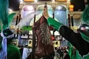 عزاداری دسته سقاها در شب شام غریبان‎/ گزارش تصویری