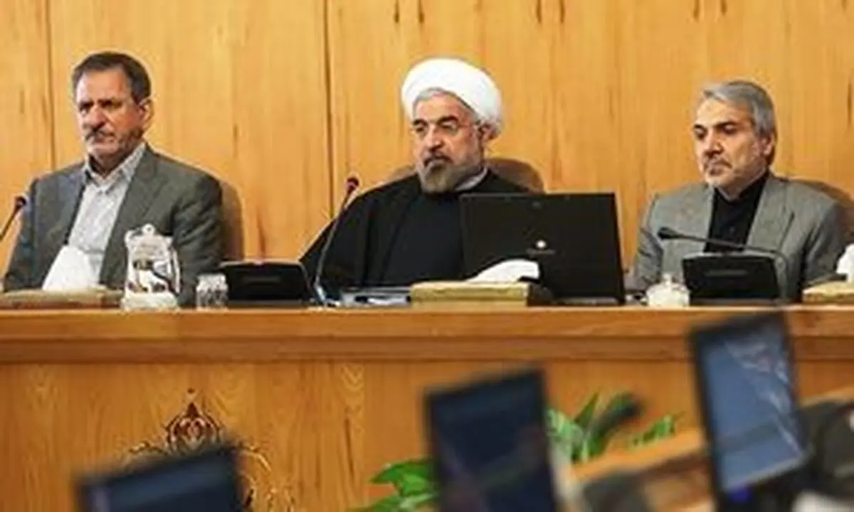 نوبخت تیر خلاص را به روحانی زد