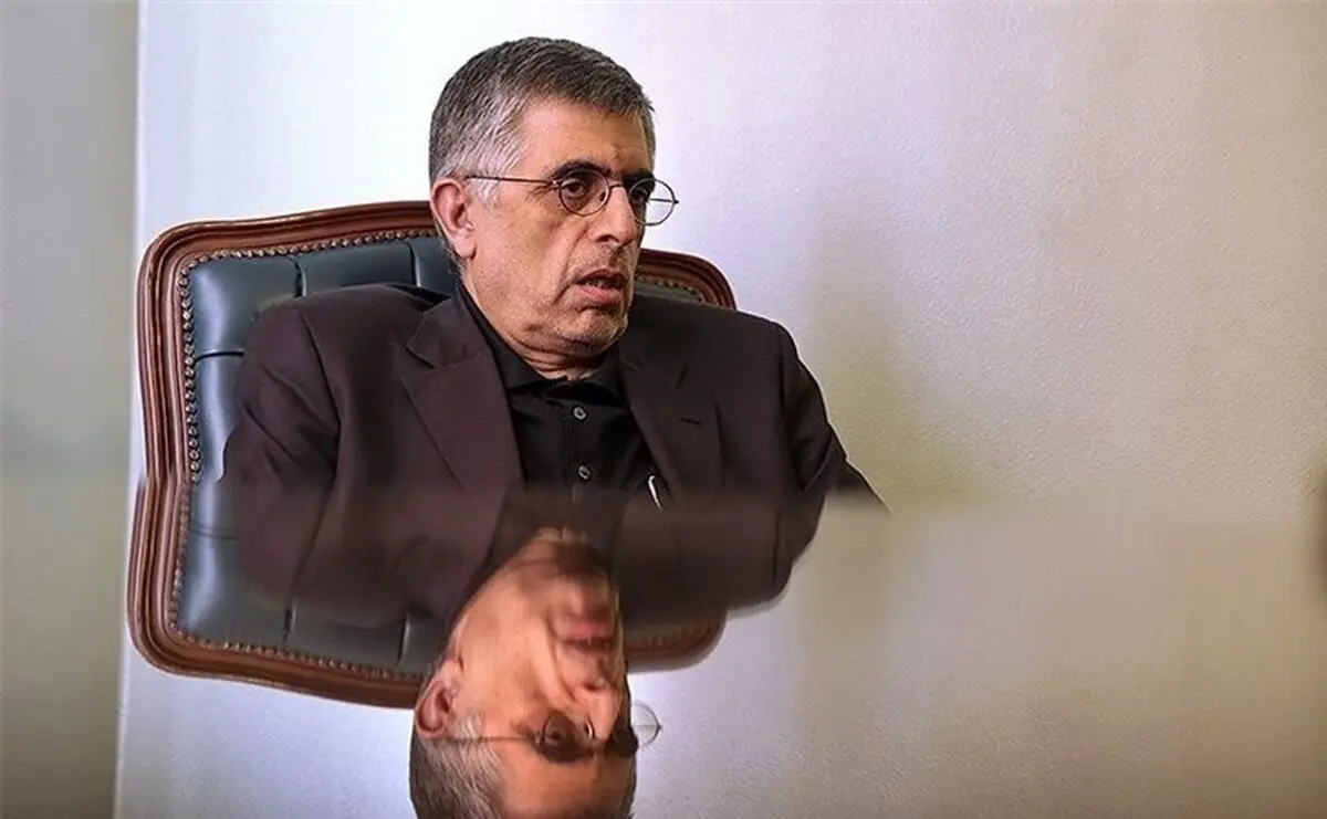 کرباسچی: به‌عنوان حامی دولت غرق در عرق شرم بودم