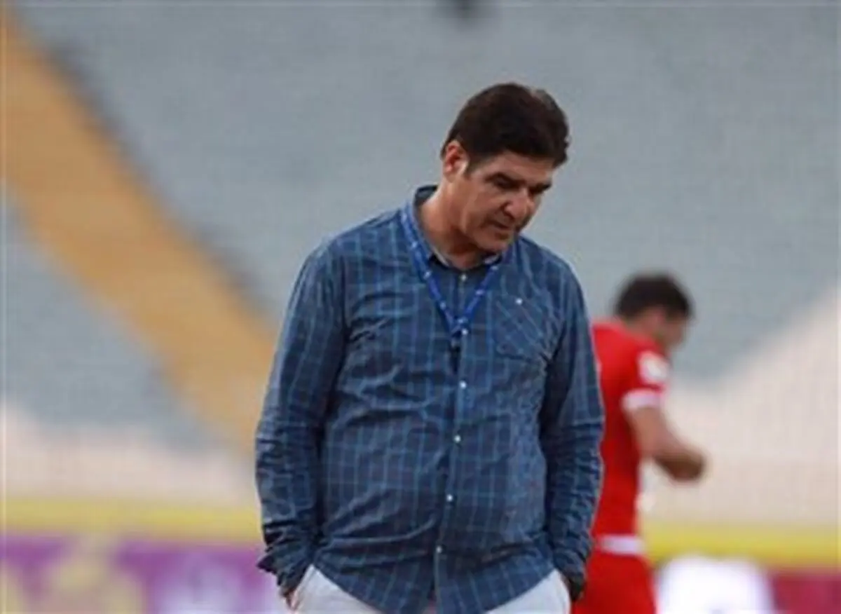 مهاجری:چرا کسی از استقلال و پرسپولیس حرف نمی‌زند