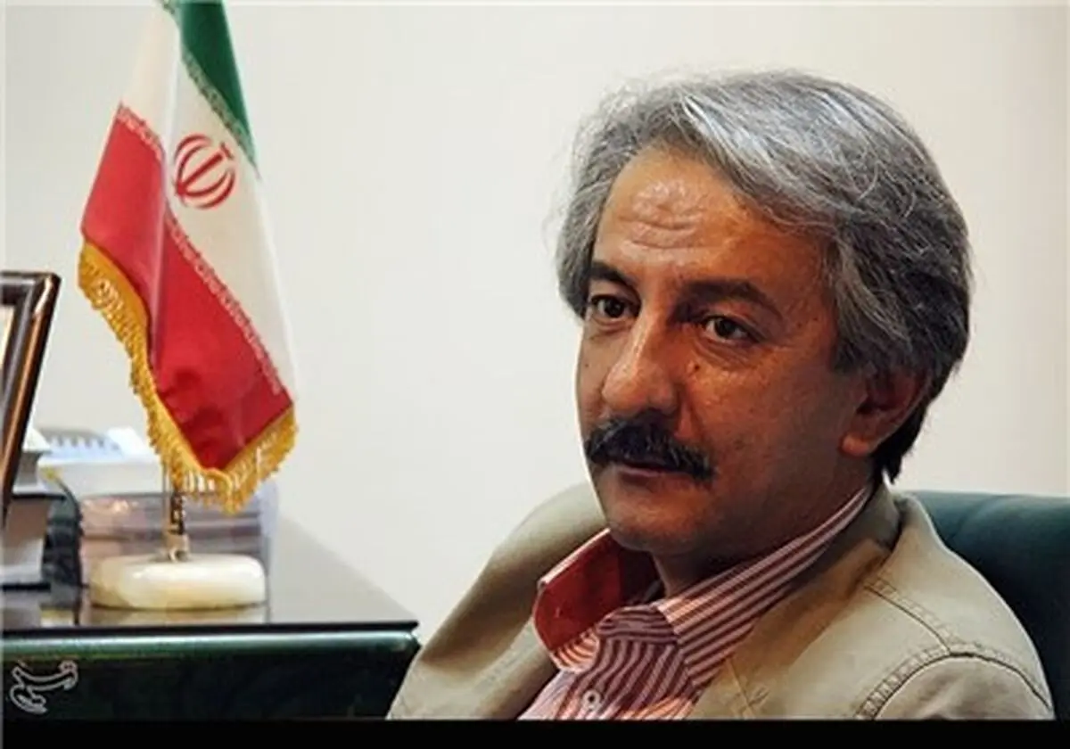 یادداشت صادق کرمیار برای  "یتیم خانه ایران"
