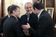 دیدار قهرمانان تیم‌های ملی کشتی با رئیس جمهور/ گزارش تصویری
