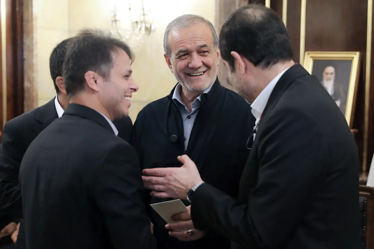 قول پزشکیان به کشتی گیران 