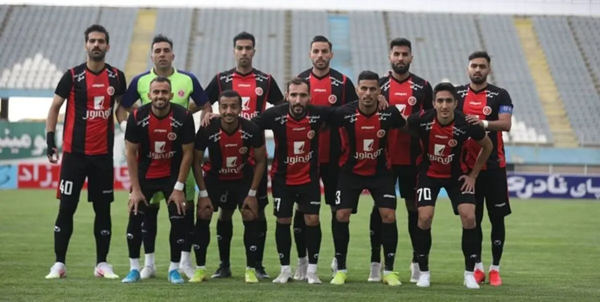 پیروزی پدیده مقابل ذوب آهن 