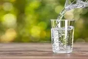 افراط در نوشیدن آب چه مضراتی دارد؟
