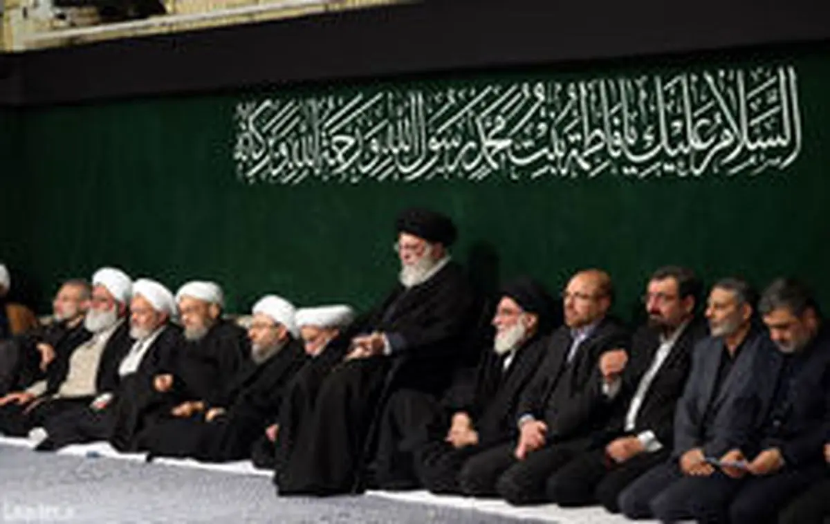 دومین شب عزاداری ایام فاطمیه در حسینیه امام (ره)