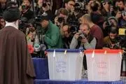 اشکهای میهمان متفاوت بیت رهبری هنگام رای دادن رهبر انقلاب +عکس
