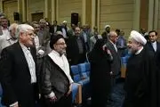 آتش اختلاف اصلاح طلبان و اعتدالیون شعله ور شد/ روحانی اولین رئیس جمهور 4 ساله؟