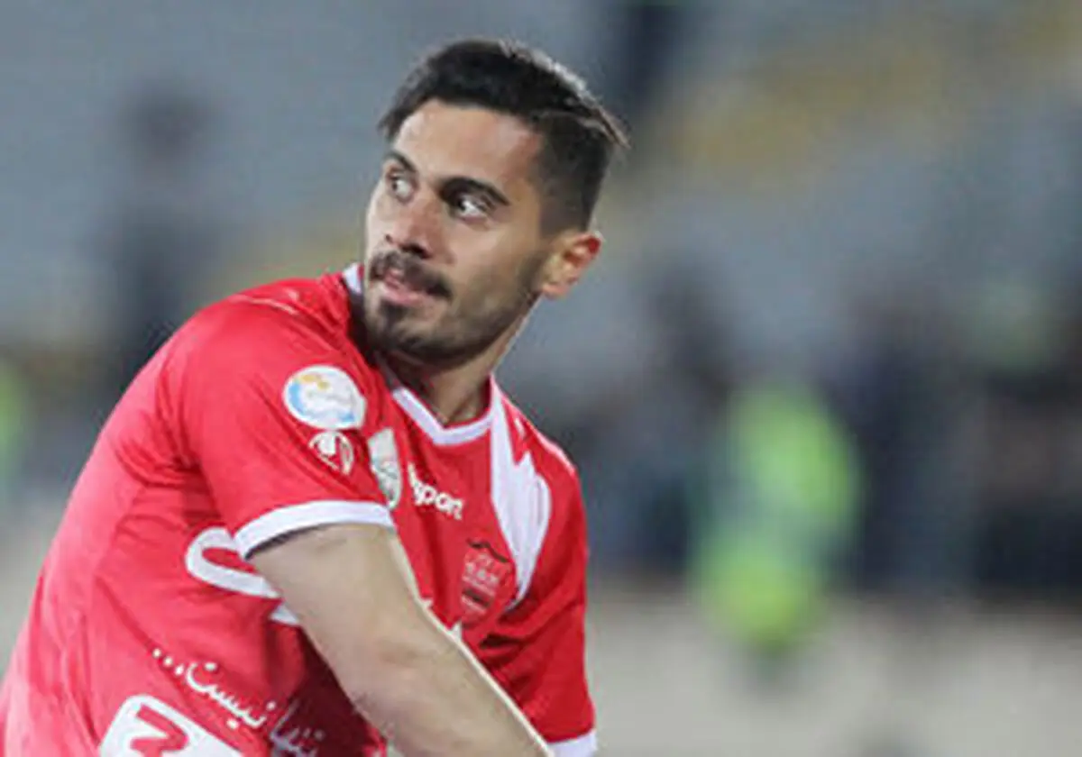  هافبک قرمزپوشان از فهرست پرسپولیس خط خورد 