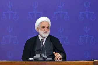 دستور مهم رییس قوه قضائیه در کنار مرقد امام خمینی(ره)