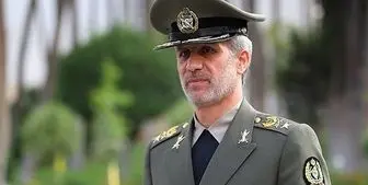 پیام تبریک وزیر دفاع به فرمانده کل ارتش به مناسبت روز ارتش