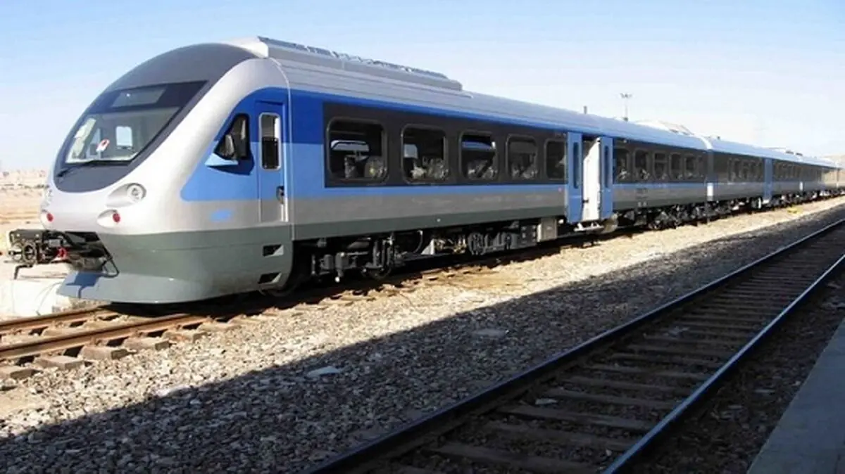 پیش فروش بلیت قطارهای مسافری اردیبهشت از امروز آغاز میشود