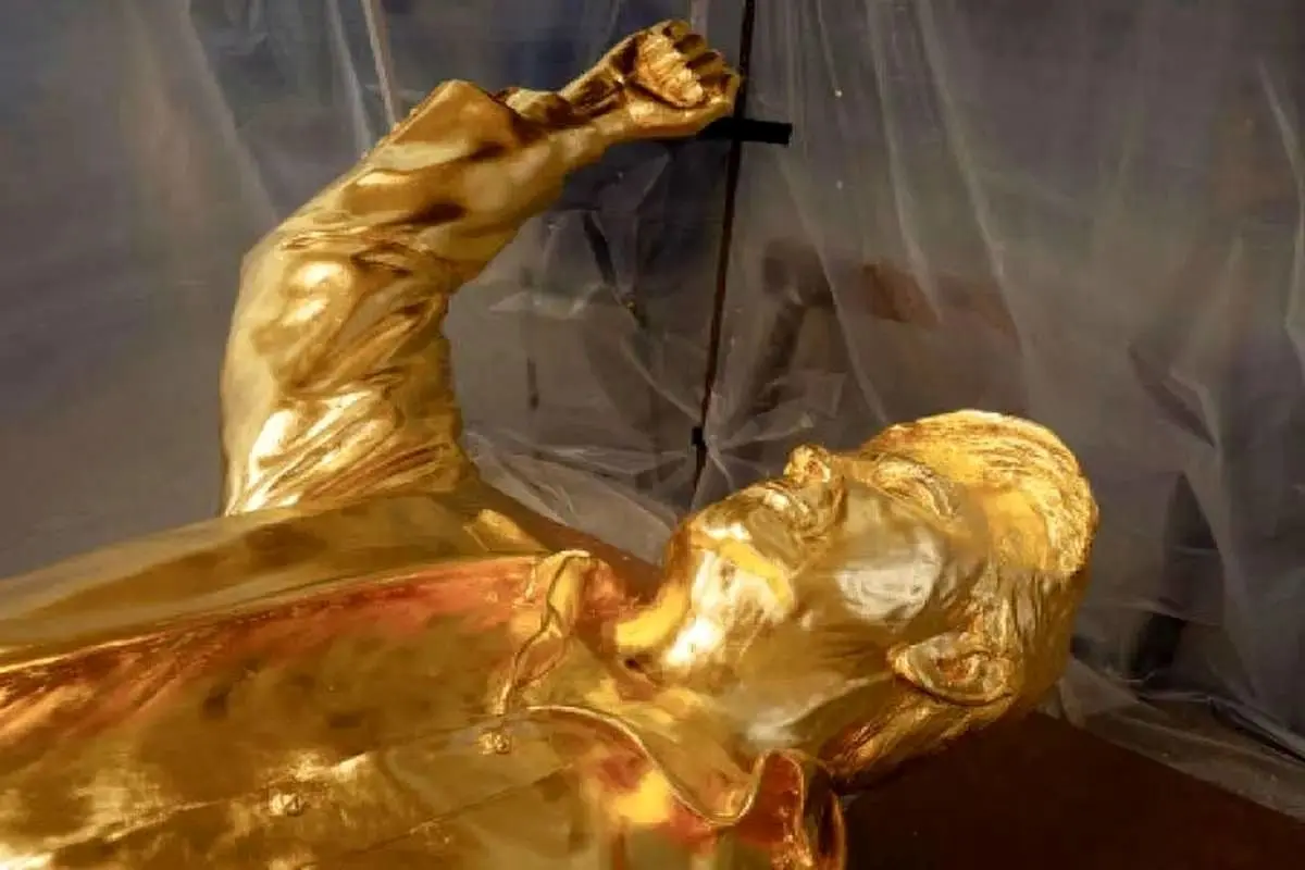 ترامپ طلایی/تصاویر