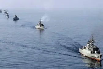 پنتاگون: اقدام قایق های ایرانی در تنگه هرمز غیر حرفه ای بود!