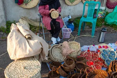 شنبه بازار صنایع‌دستی خمام