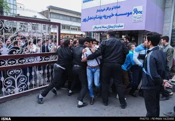 1461075407003_peiman yazdani-3