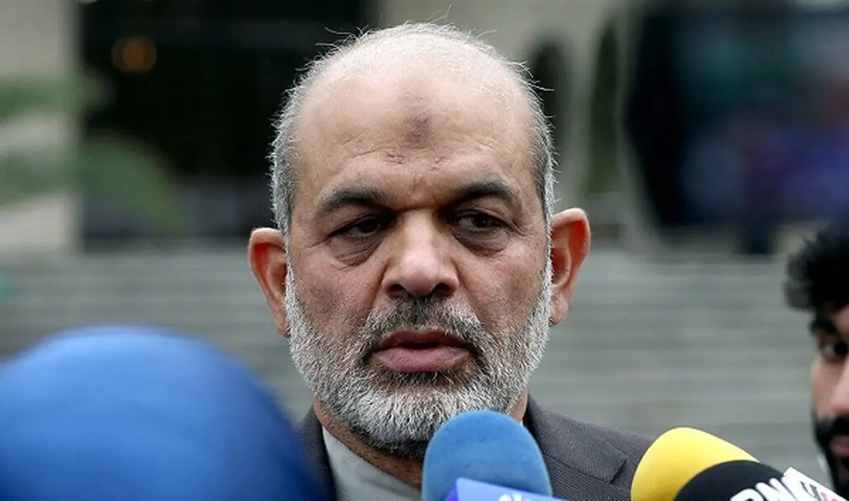  توضیحات وزیر کشور در مورد حادثۀ تروریستی کرمان
