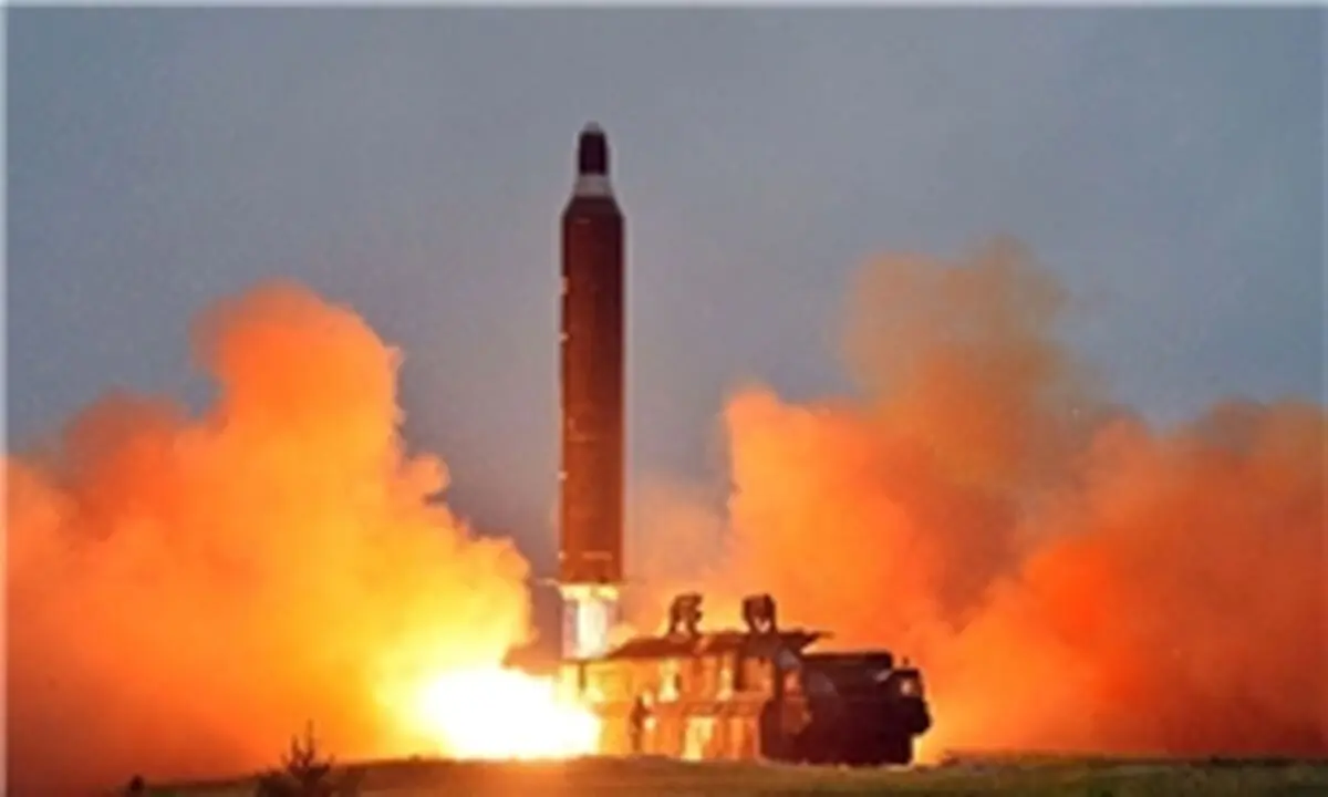 کره شمالی یک موشک به طرف ژاپن  شلیک کرد
