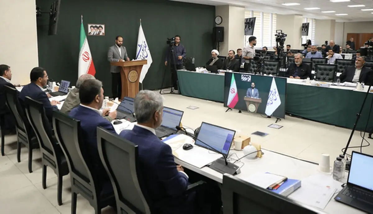 سخنگوی هیئت رئیسه: مجلس در طرح مقابله با نفوذ مستقل عمل می‌کند