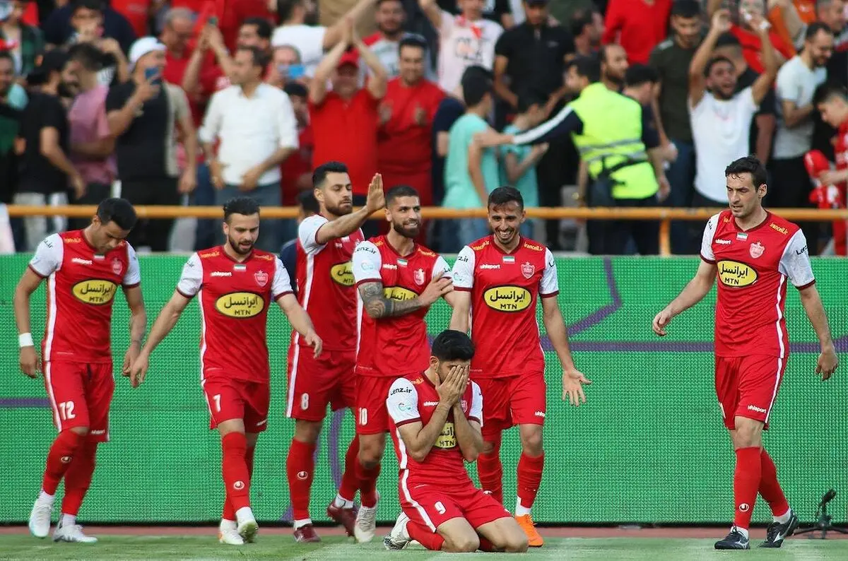 مربی تیم ملی؛پرسپولیسی هستم و از برد این تیم خوشحال شدم!
