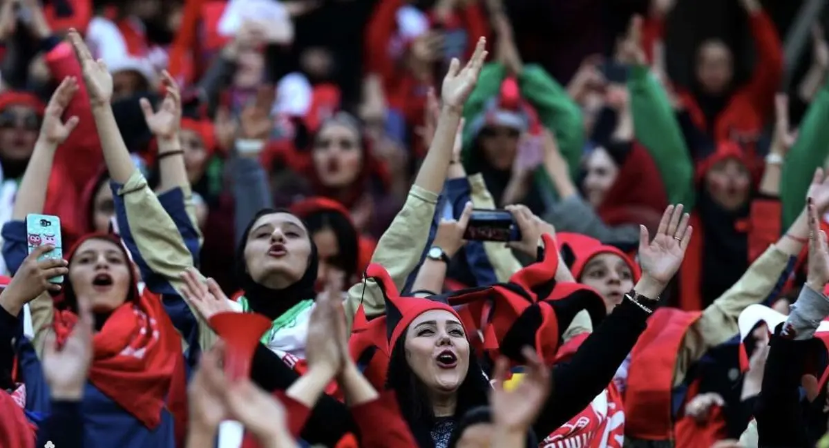 خبر خوش درباره حضور زنان ایرانی در ورزشگاه و نگرانی رئیس فدراسیون فوتبال!