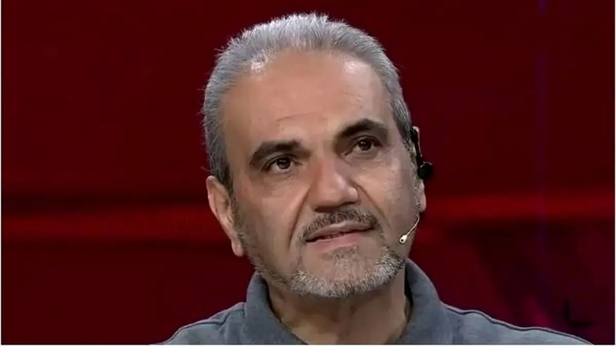 شوخی بی مزه جواد خیابانی در پخش زنده شبکه ورزش+ویدئو